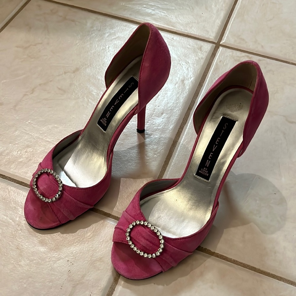 Steven by Steve Madden Pink Suede D’orsay Pump